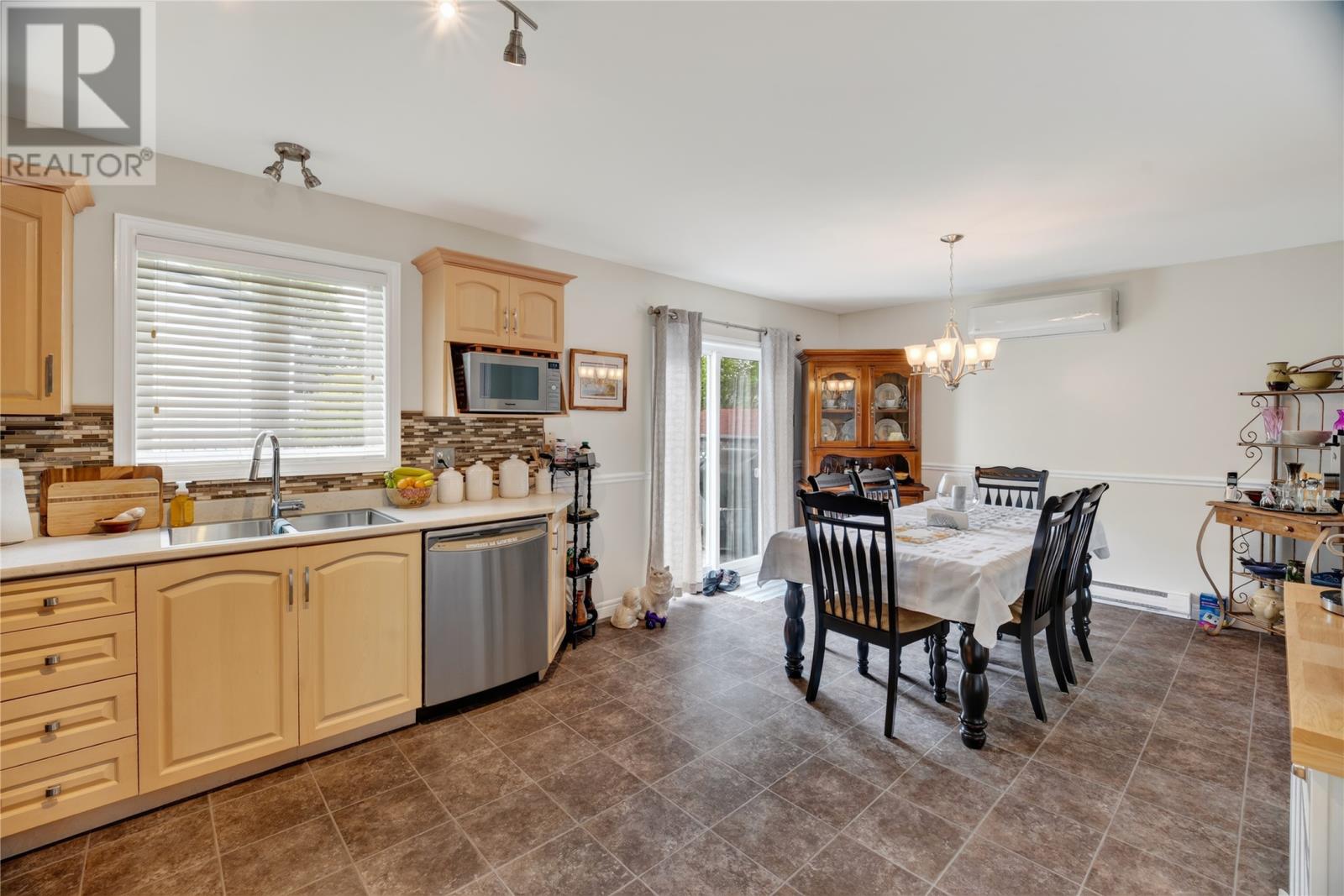 4 Hibernia Place