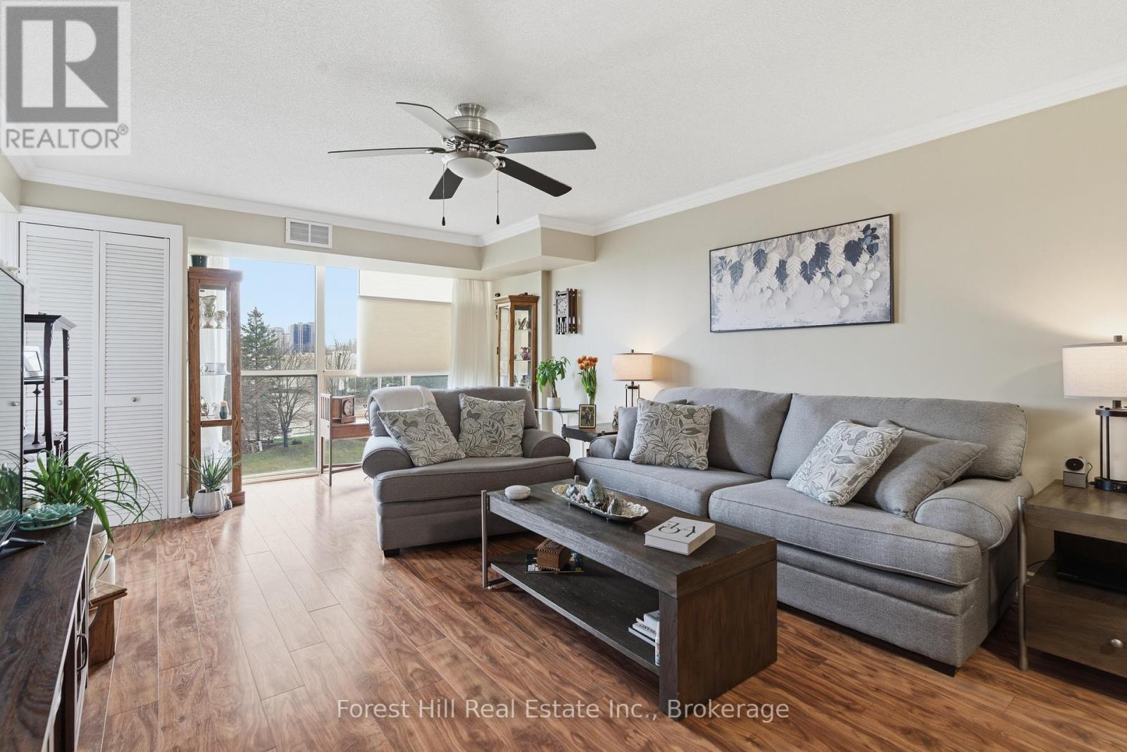 402 - 55 BLUE SPRINGS DRIVE
