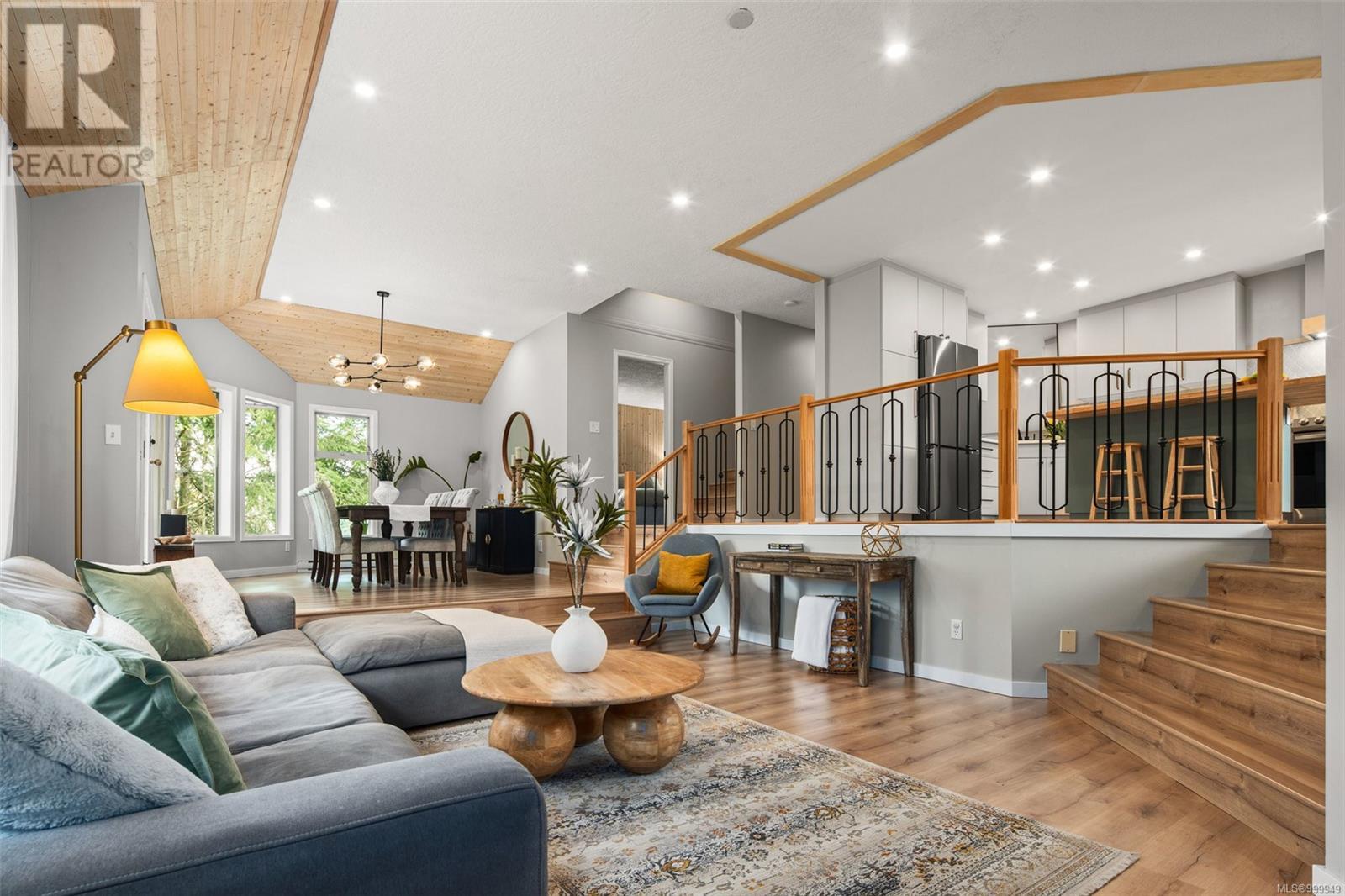 11 Pearce Pl