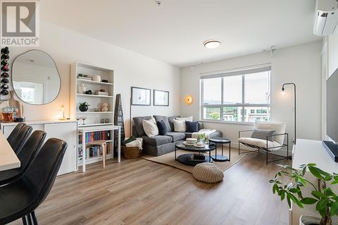 1201 2180 KELLY AVENUE Port Coquitlam BC V3C0S6