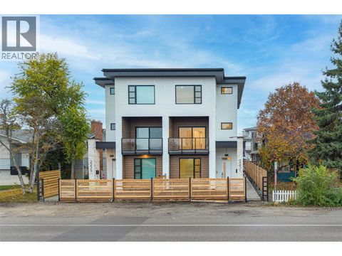 2231 Richter Street Kelowna BC V1Y2N9