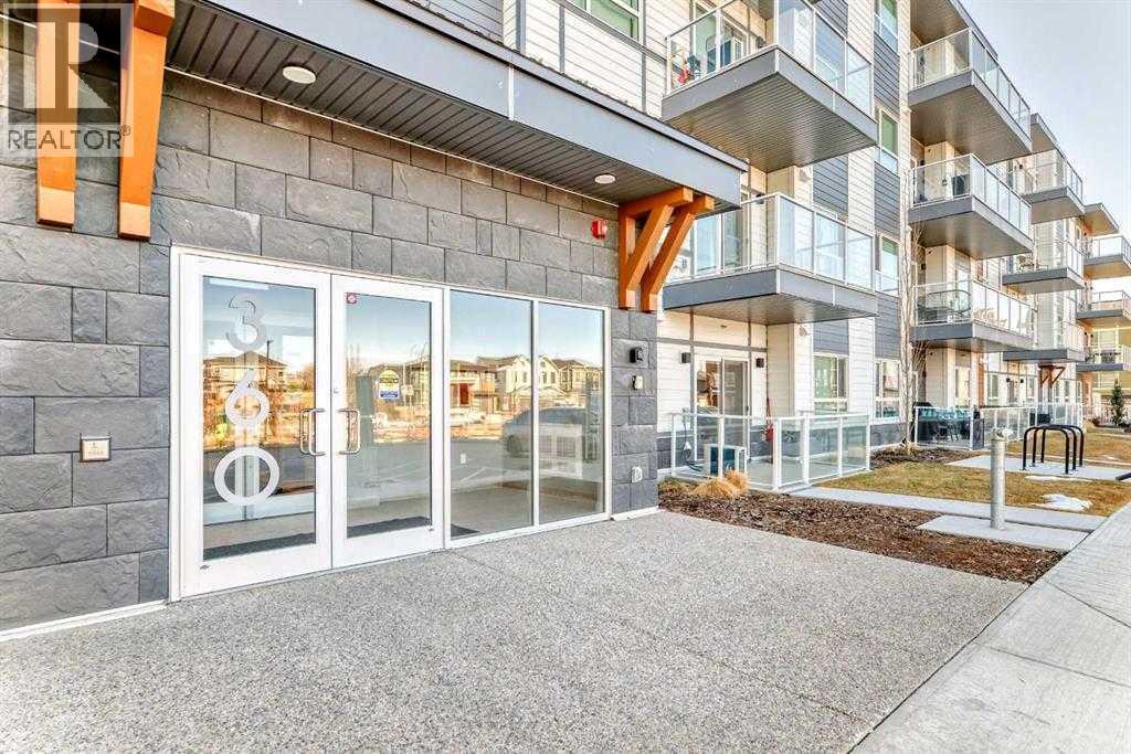 327, 360 Harvest Hills Way NE