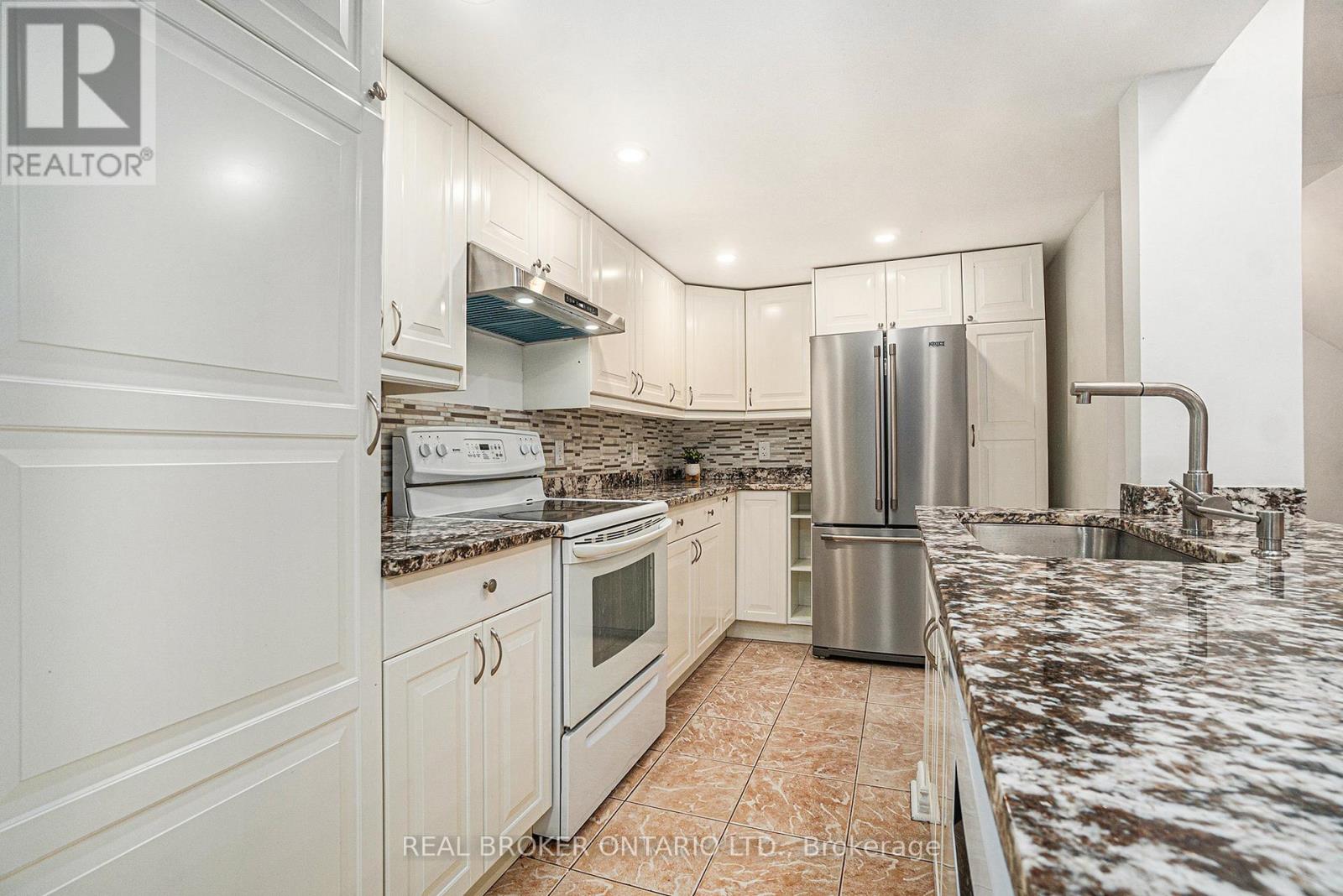 5 - 1204 SHILLINGTON AVENUE