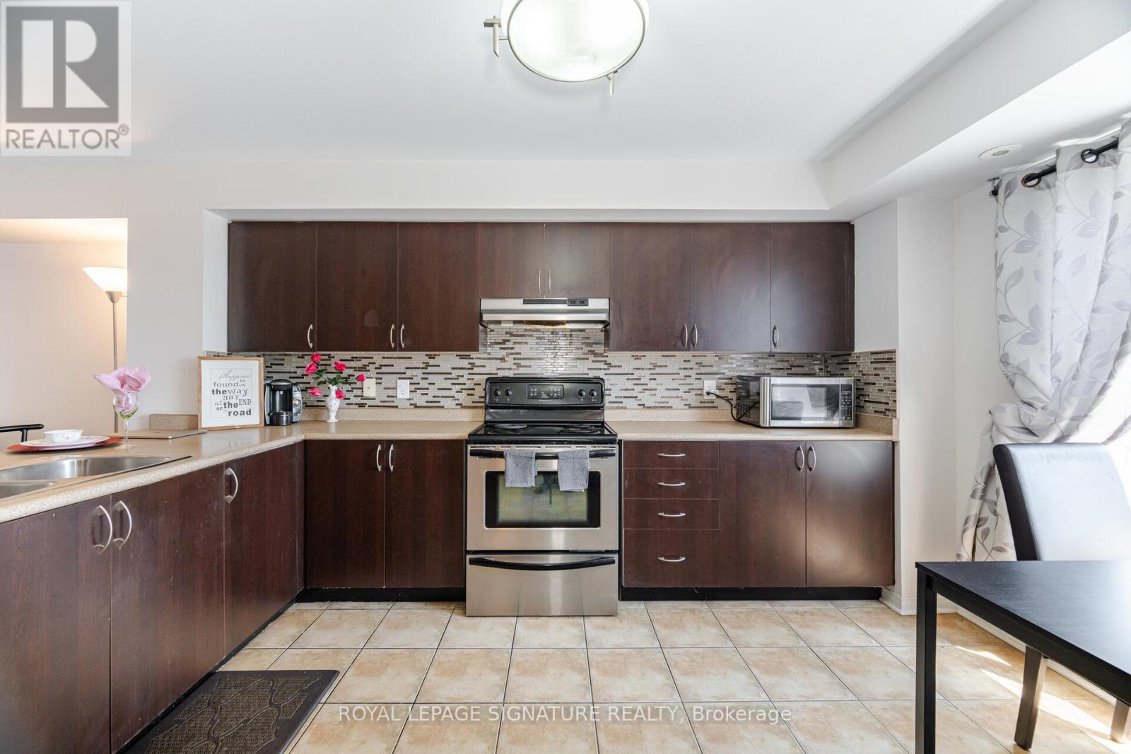 3 - 4855 HALF MOON GROVE