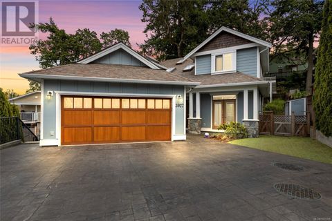 3927 Druce Lane Saanich BC V8P0A2