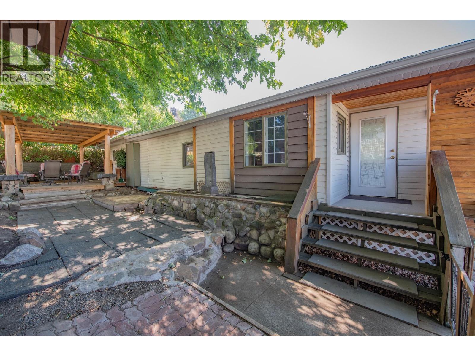 15401 Kalamalka Road Unit# 211