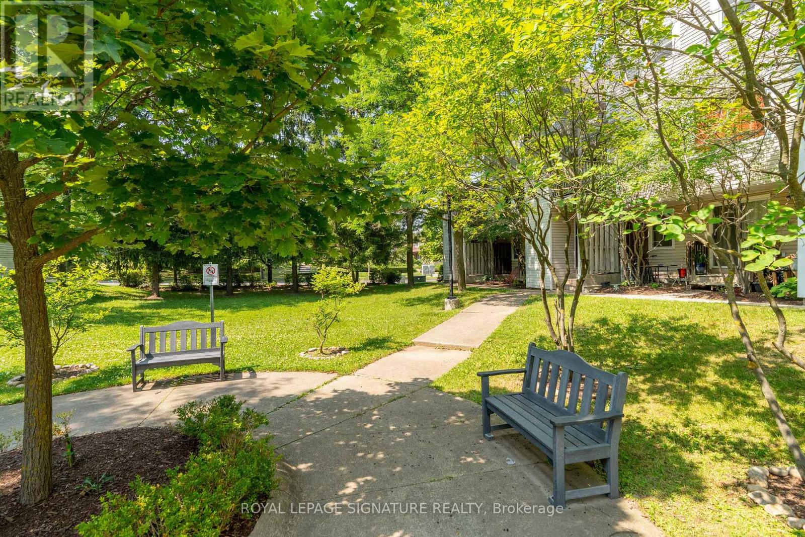 55 - 461 BEECHWOOD PLACE