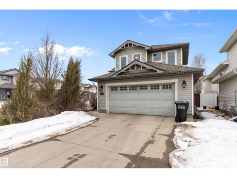 16748 118 ST NW Edmonton AB T5X0B1