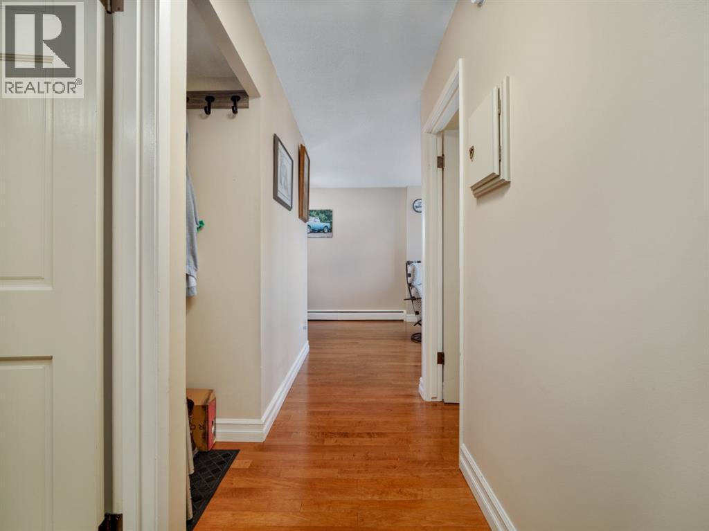 302, 1716 Henderson Lake Boulevard S