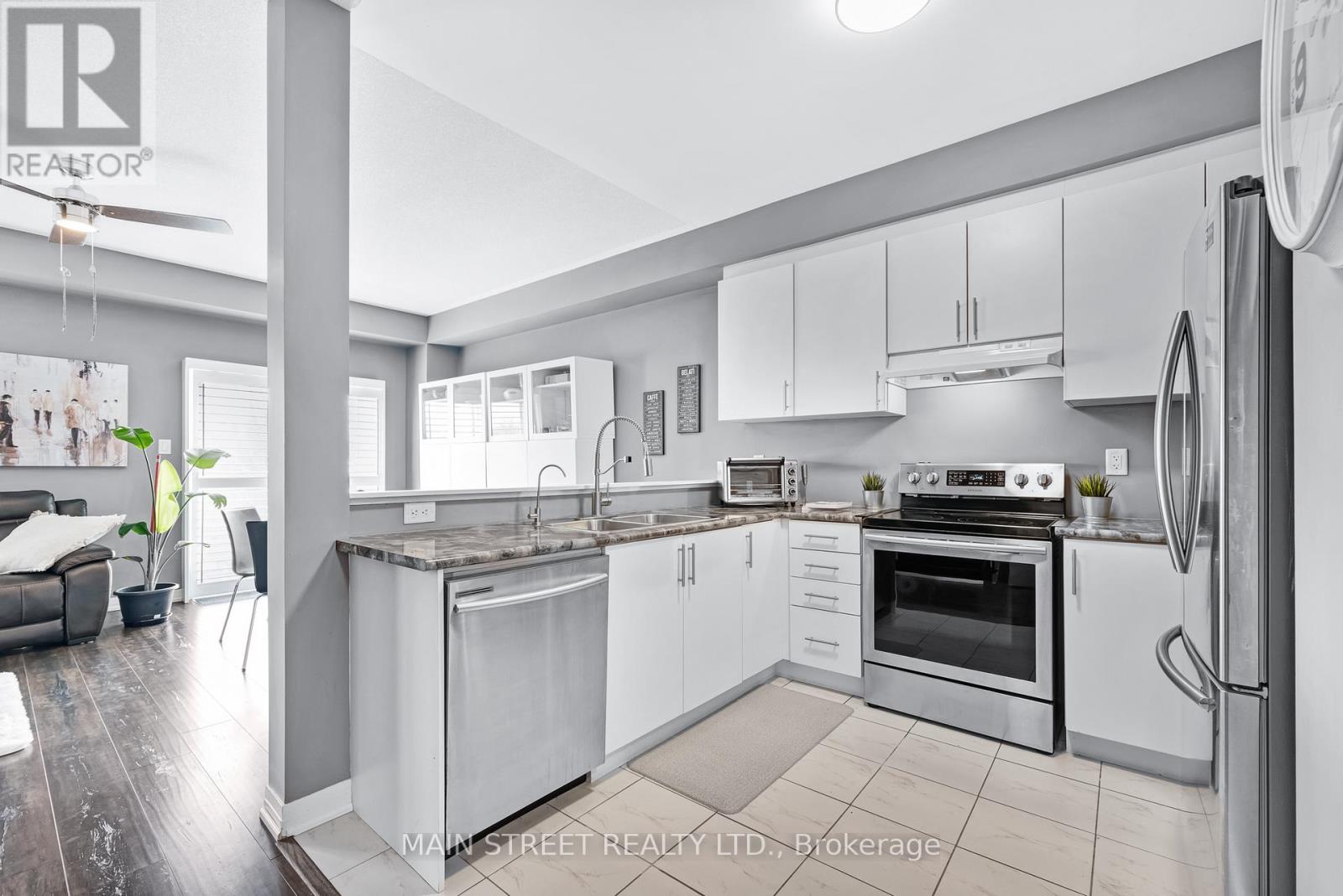 7 BEDFORD ESTATES CRESCENT