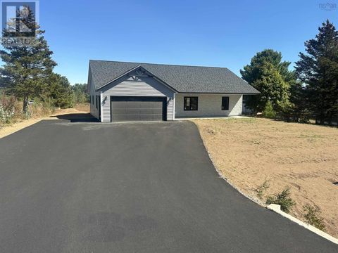 1866 Greenwood Road Kingston NS B0P1R0