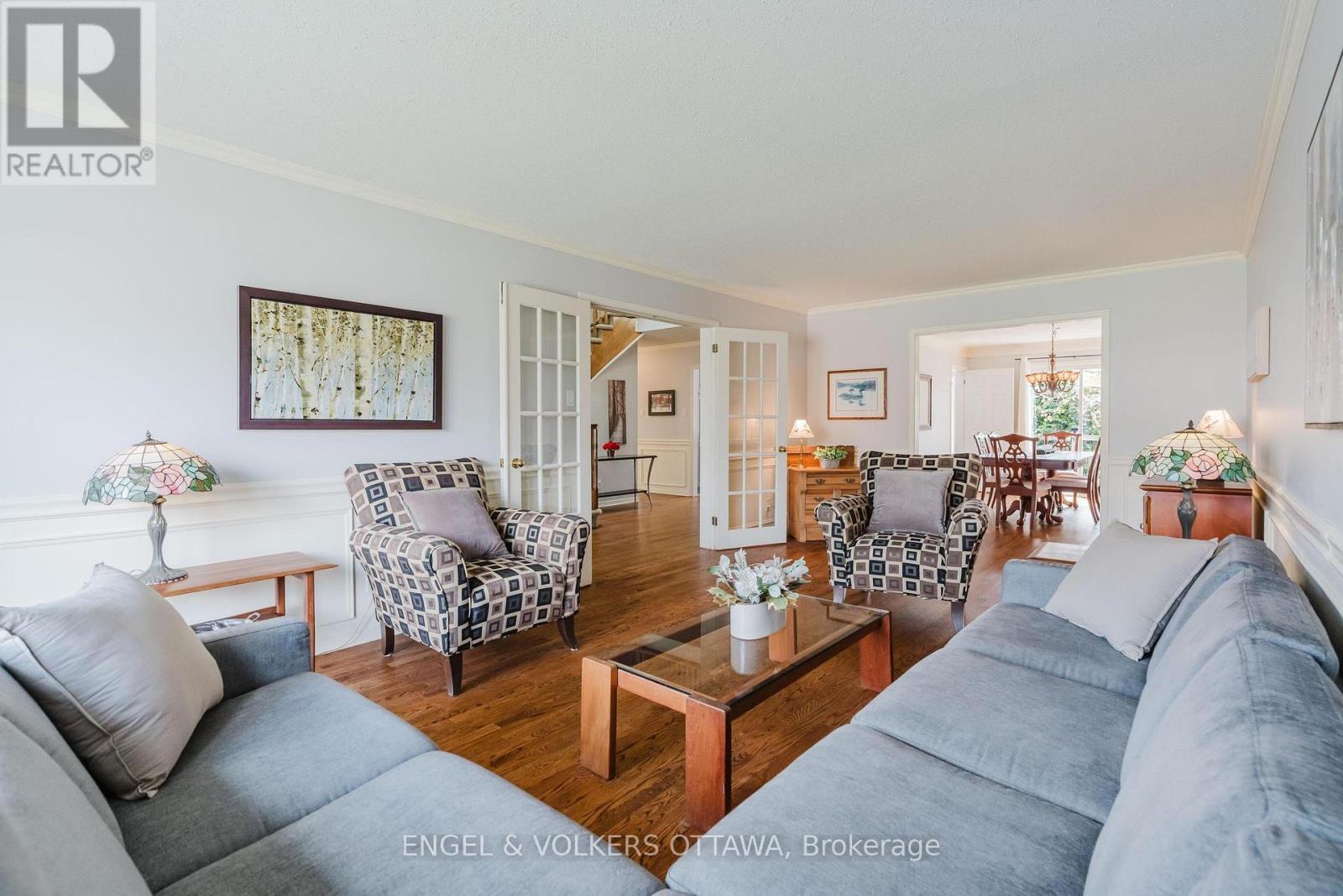 30 HUNTINGS END AVENUE