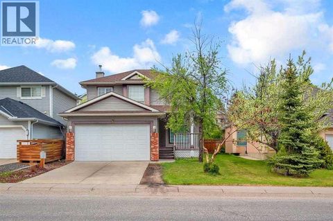 166 Somerset Drive SW Calgary AB T2Y3H7