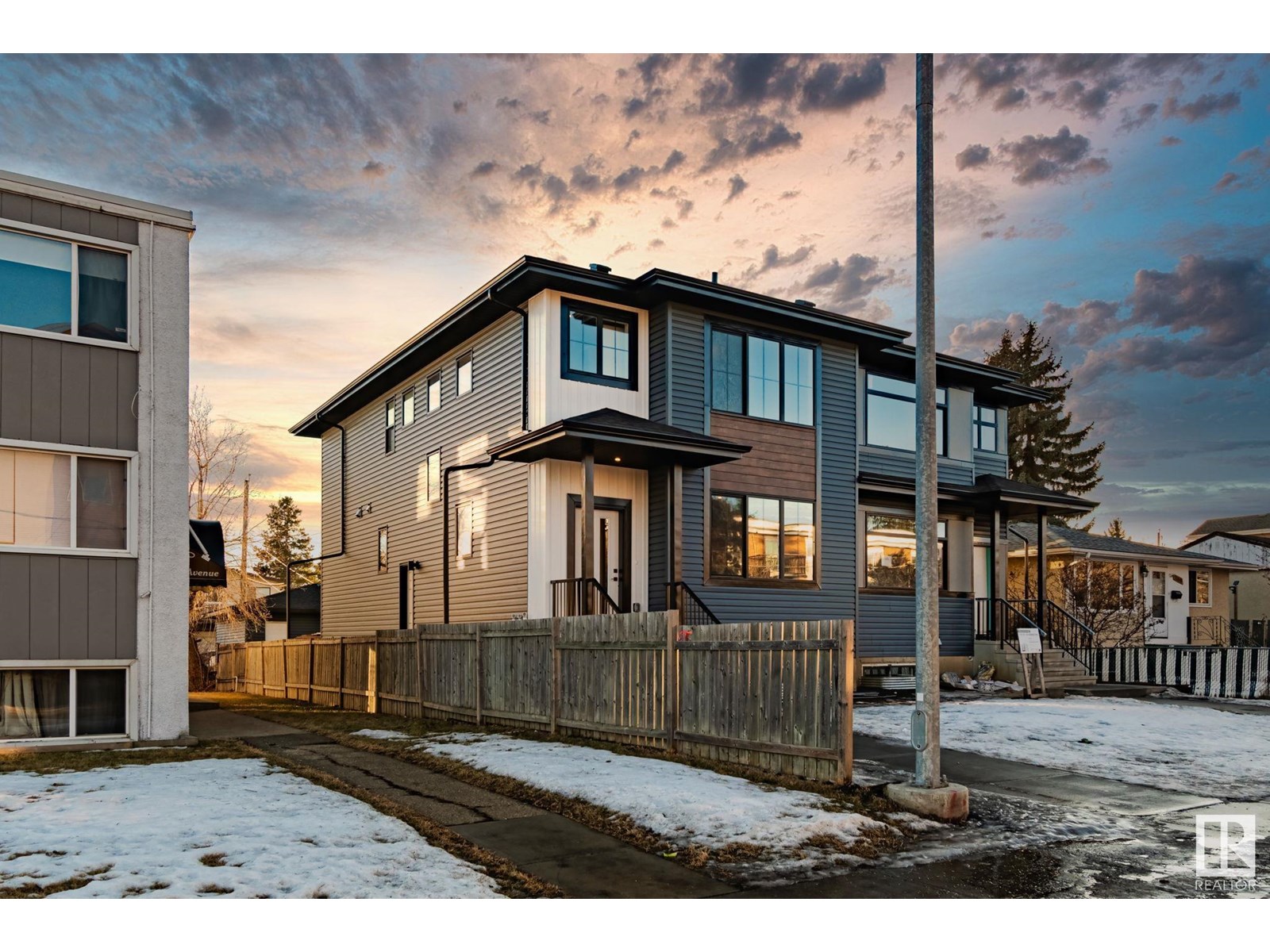 12715 114 ST NW