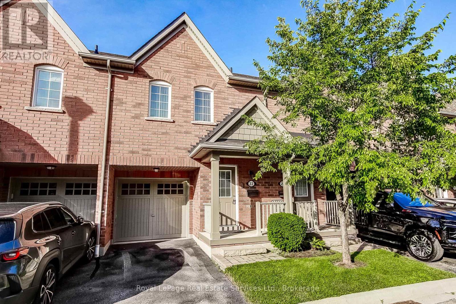22 - 233 DUSKYWING WAY