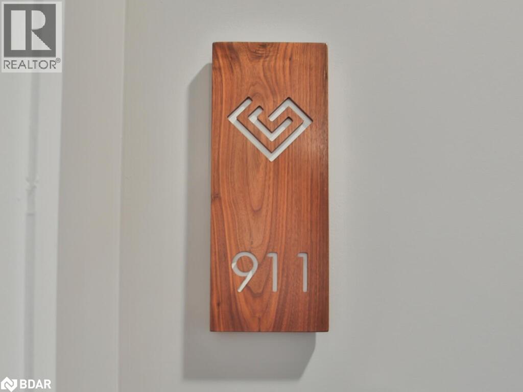 1880 GORDON Street Unit# 911