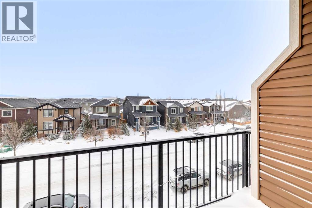 1009, 250 Fireside View