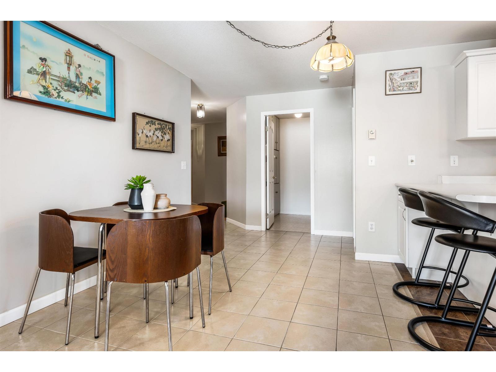 210 45660 KNIGHT ROAD|Sardis West Vedder