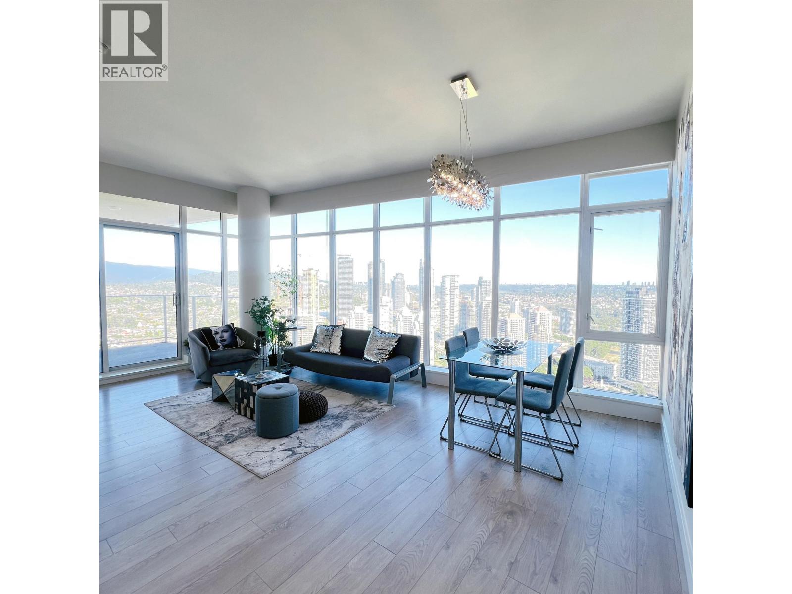 4110 1788 GILMORE AVENUE