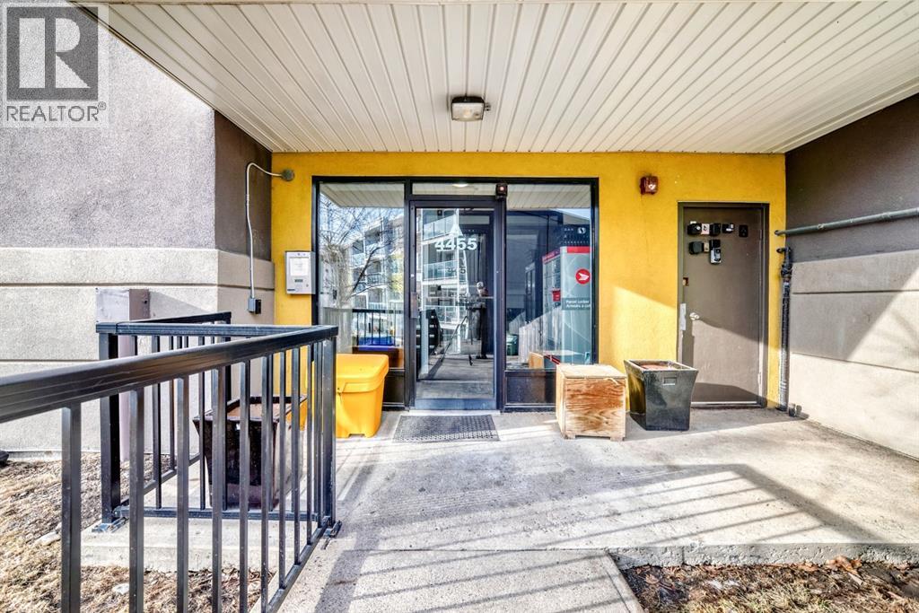 302, 4455A Greenview Drive NE