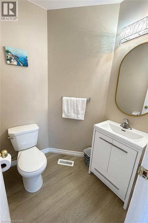 988 PROSPERITY Court