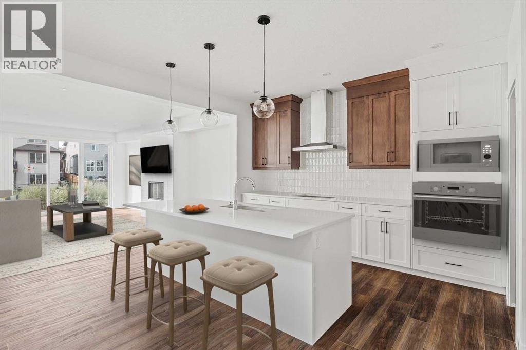 275 Silver Spruce Grove SW