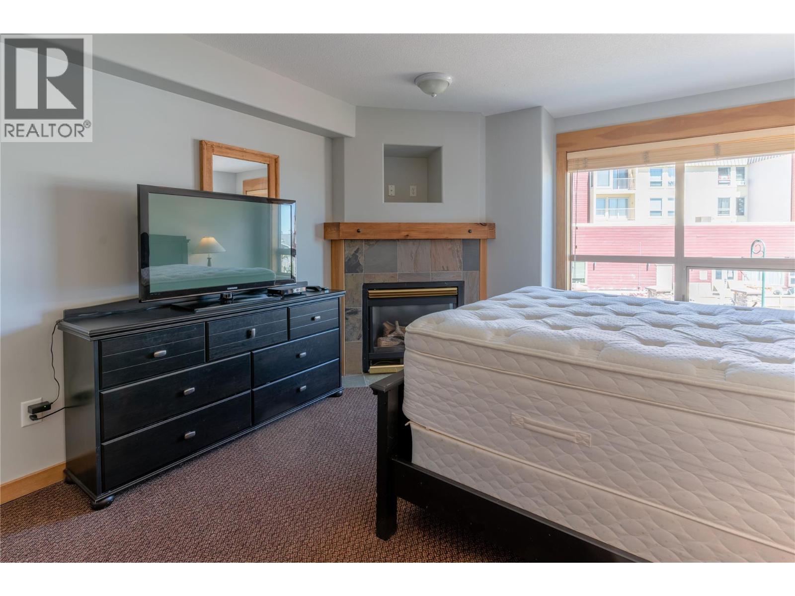 5335 Big White Road Unit# 307/309