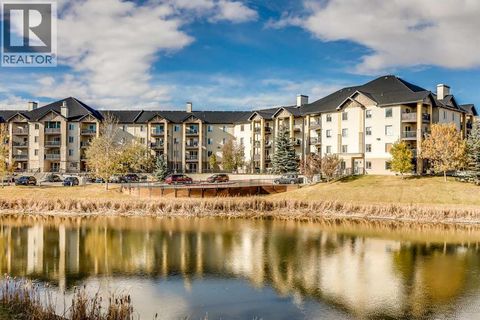 8128, 304 Mackenzie Way SW Airdrie AB T4B3H8