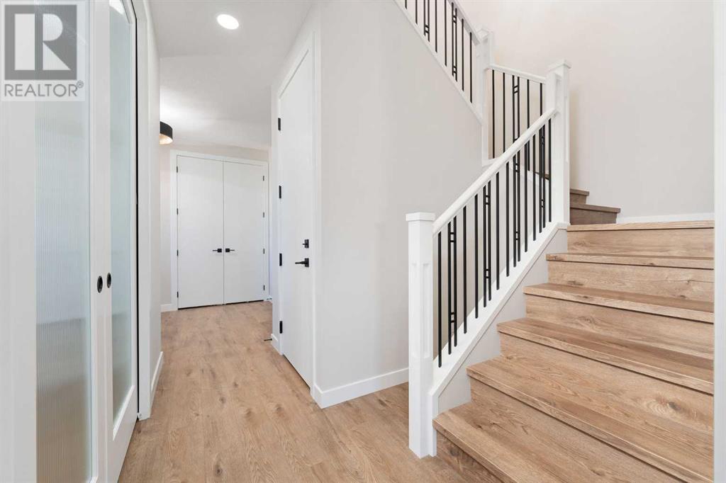 36 Aspen Woods Park SW