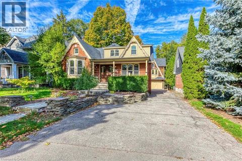 435 MAPLE Avenue Oakville ON L6J2J2