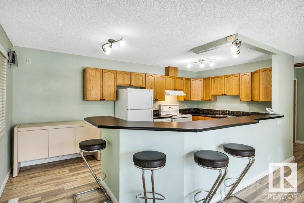 #24 10909 106 ST NW