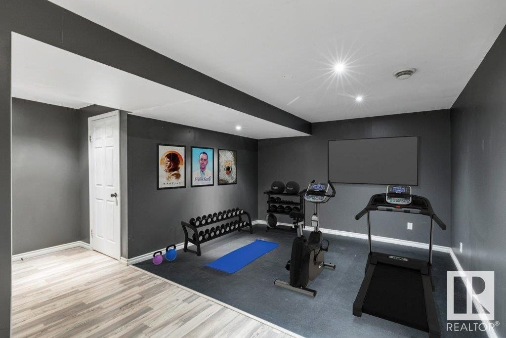 #24 10909 106 ST NW