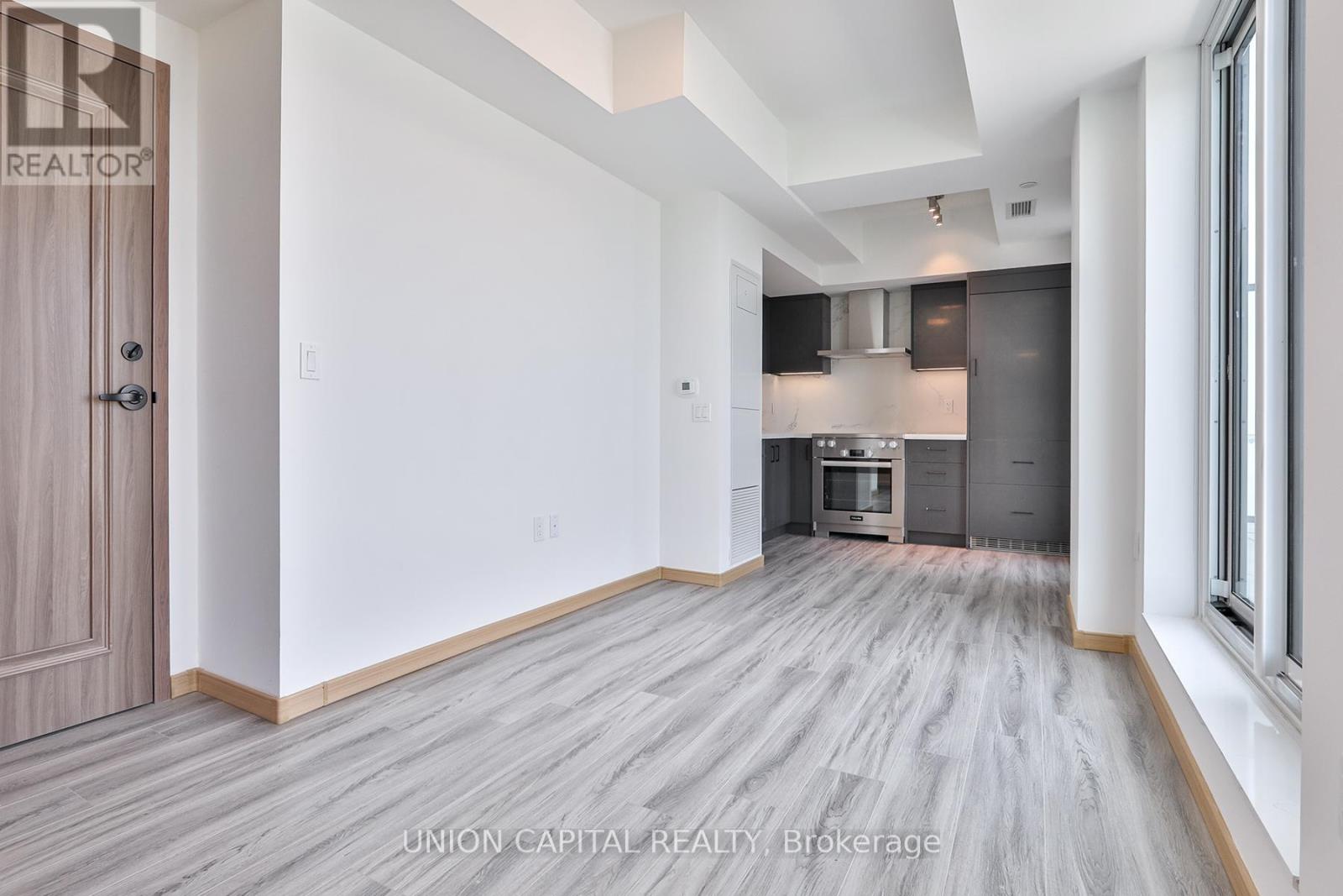 B-LPH08 - 3429 SHEPPARD AVENUE E