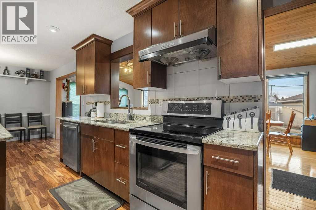 4704 Marbury Place NE