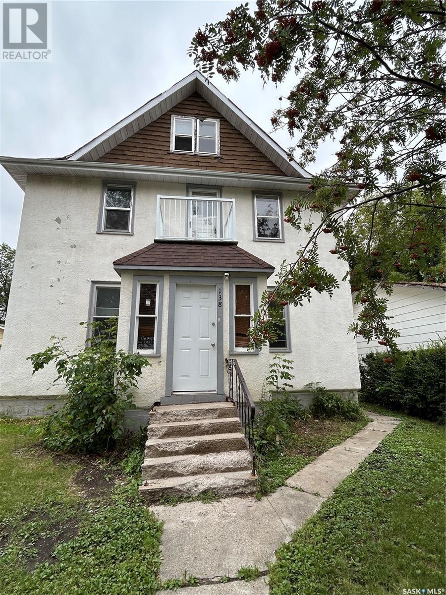 138 Fourth AVENUE N