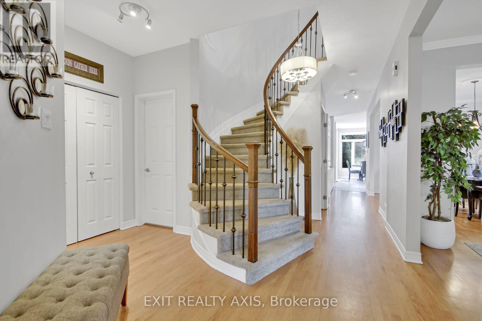 155 LONGSHIRE CIRCLE
