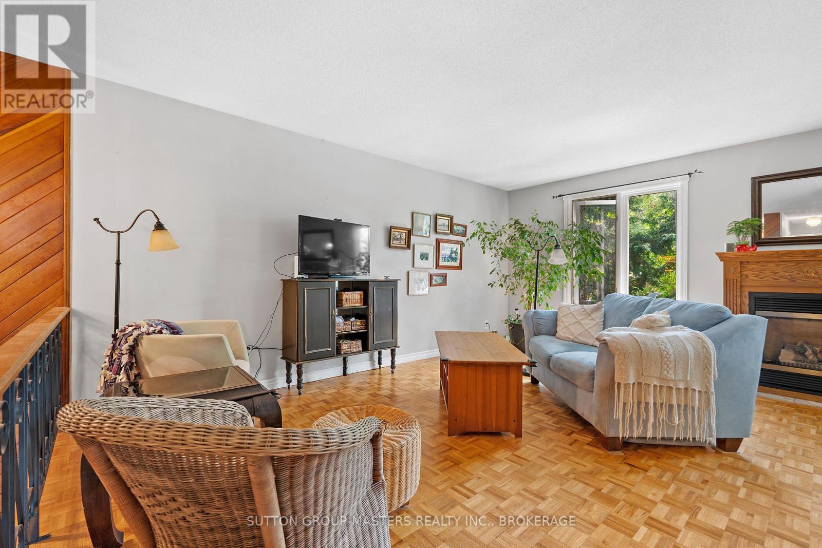 798 DANBURY ROAD