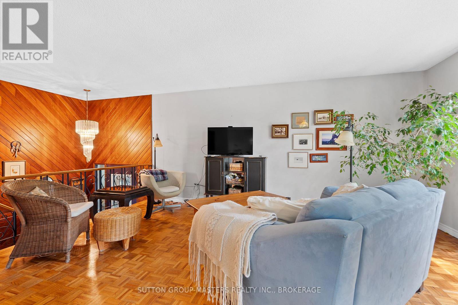 798 DANBURY ROAD