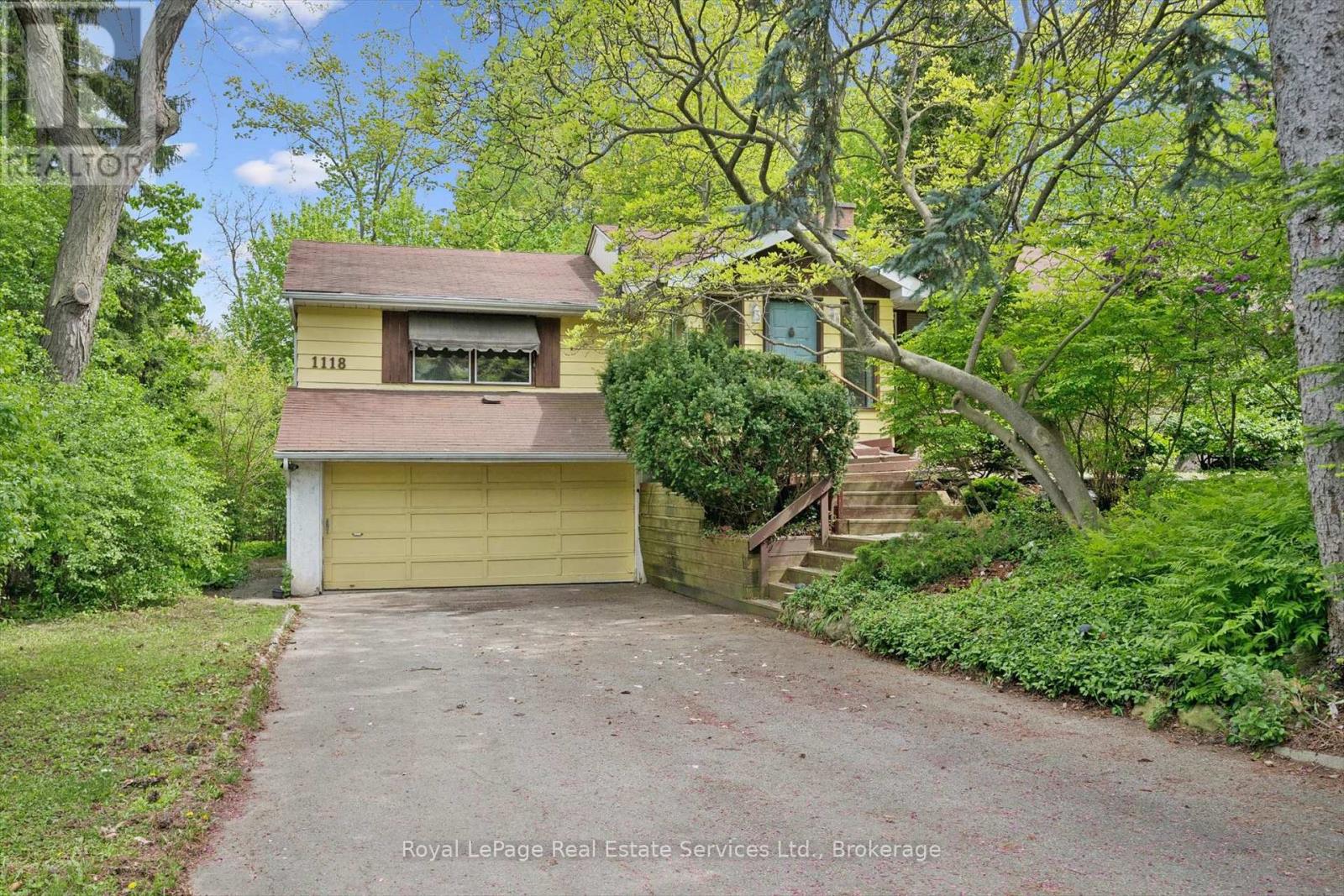 1118 MELVIN AVENUE