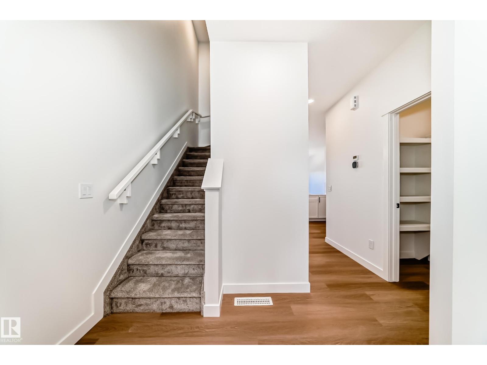 #34 710 Mattson DR SW SW