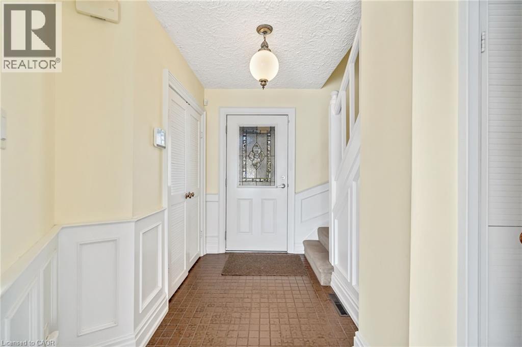 524 MEADOW WOOD Road