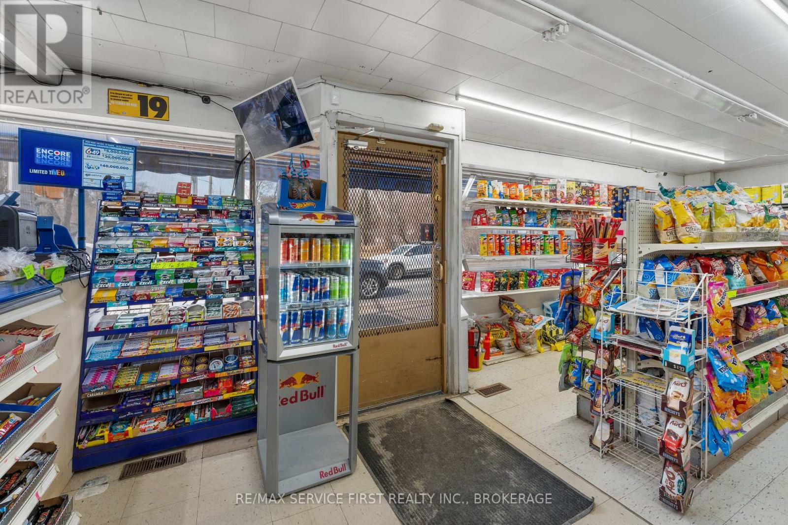 2280 SYDENHAM ROAD