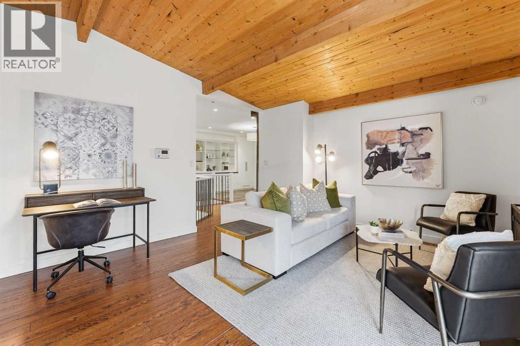 2623 Glenmount Drive SW