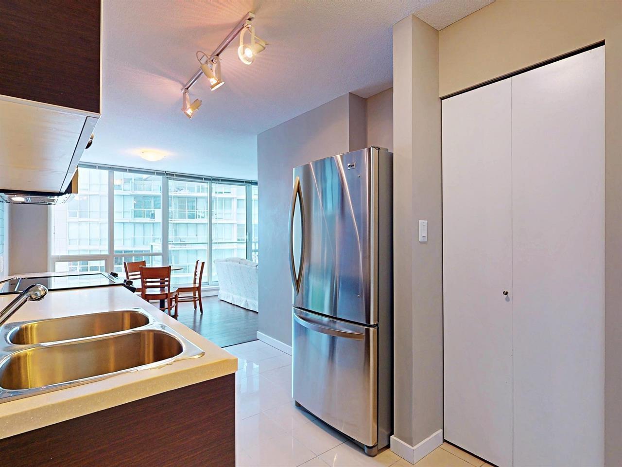 2410 9981  WHALLEY BOULEVARD