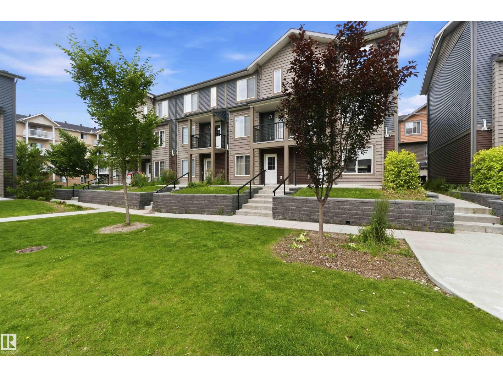 #53 3025 151 AV NW