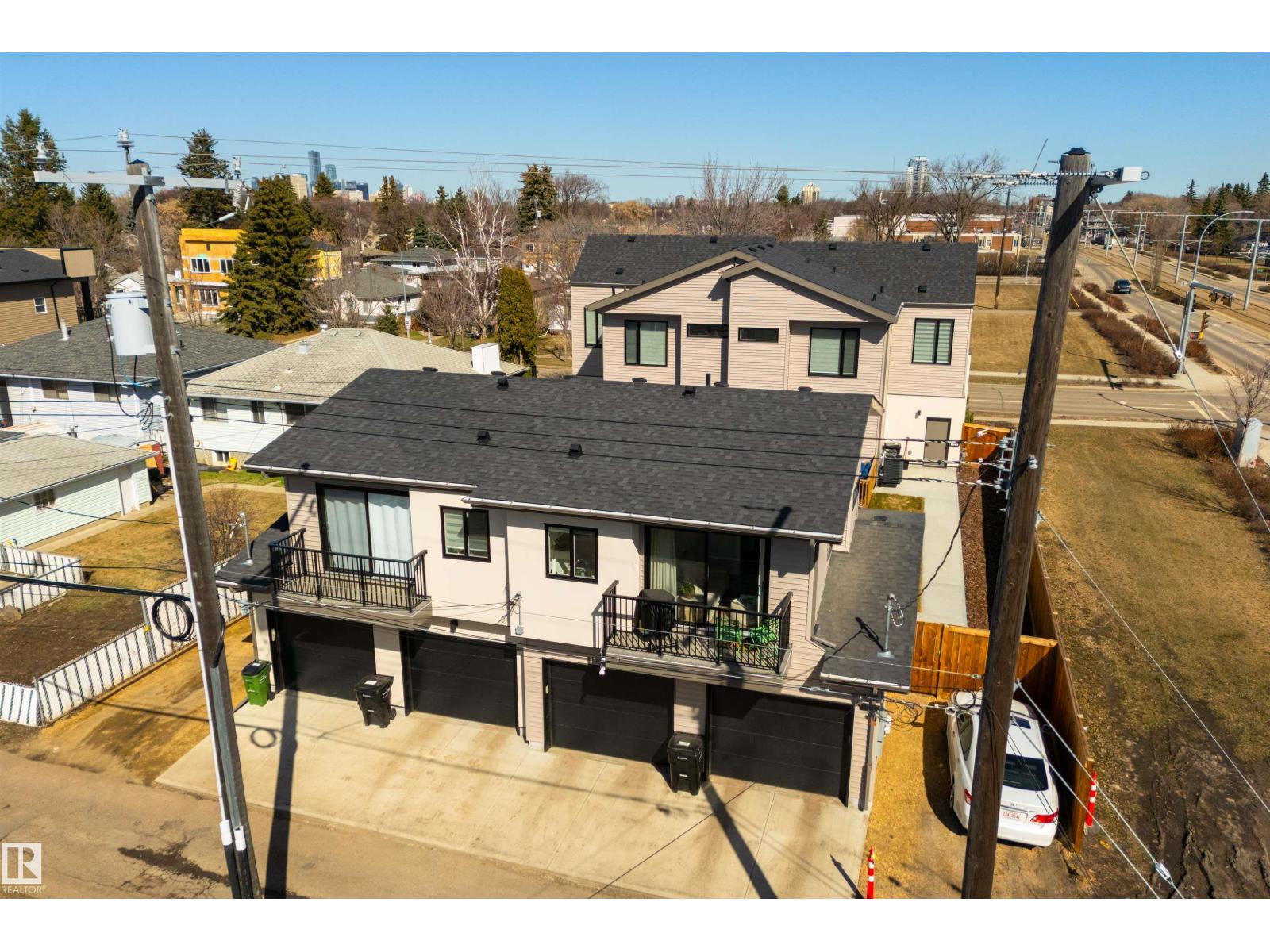 8311 & 8313 76 AV NW