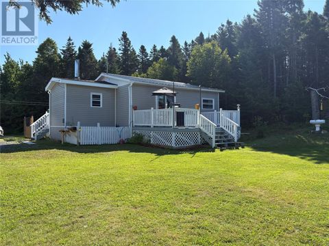 5 Combdens Road Boyds Cove NF A0G1G0