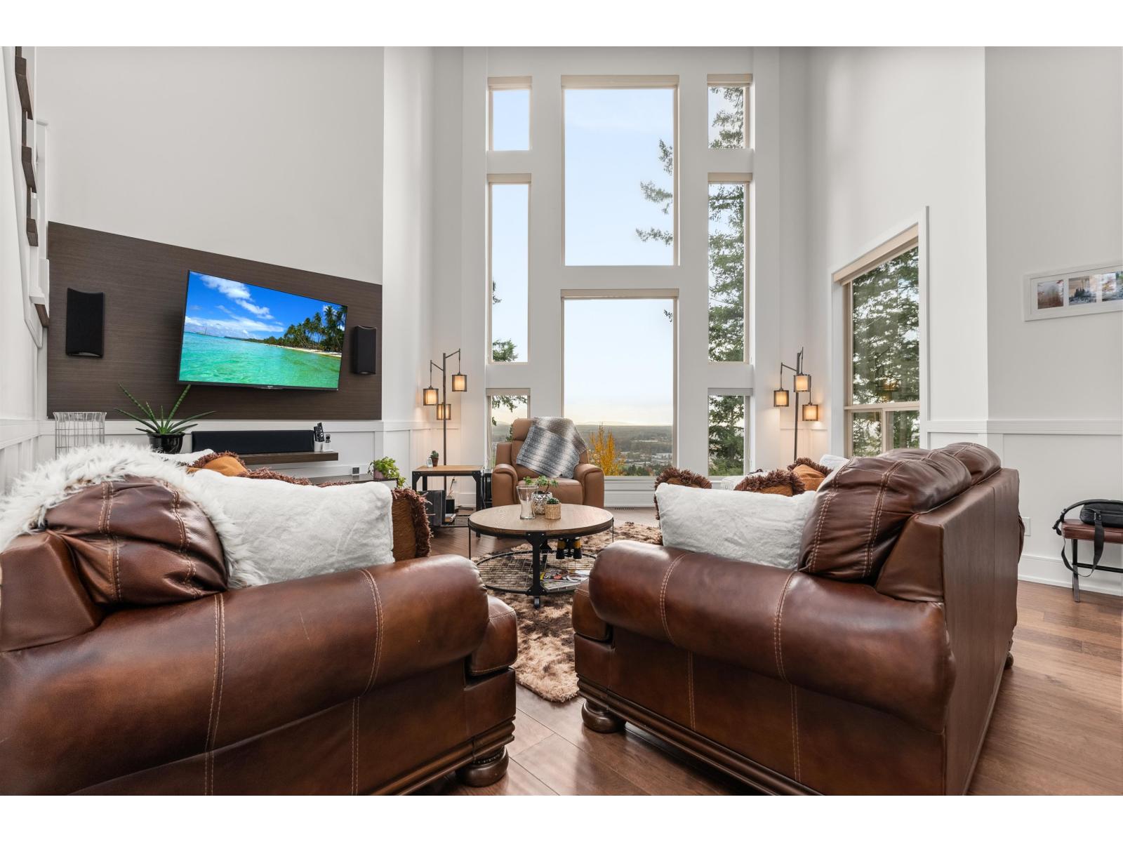 2453 EAGLE MOUNTAIN DRIVE