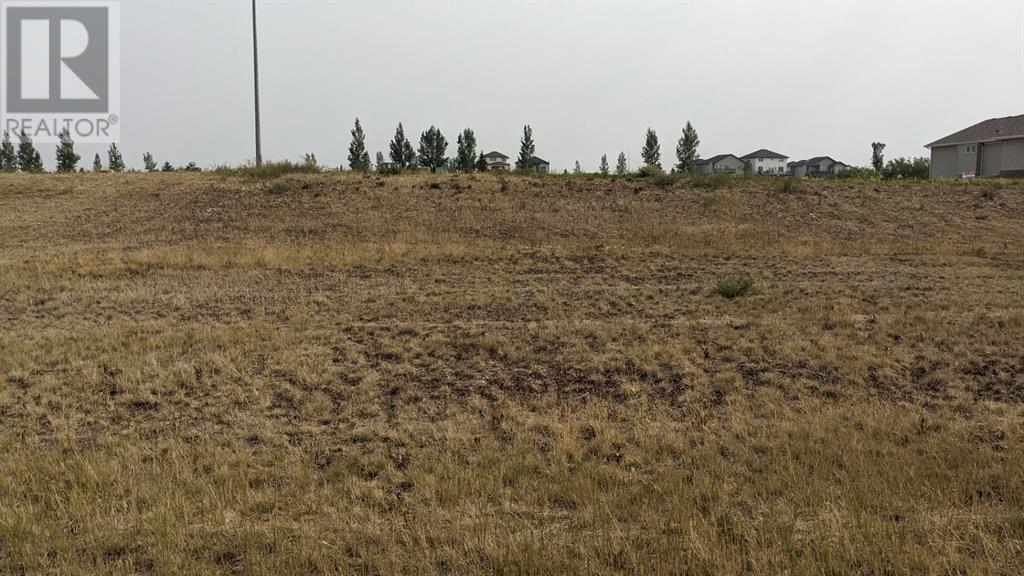 622 Whispering Greens Avenue