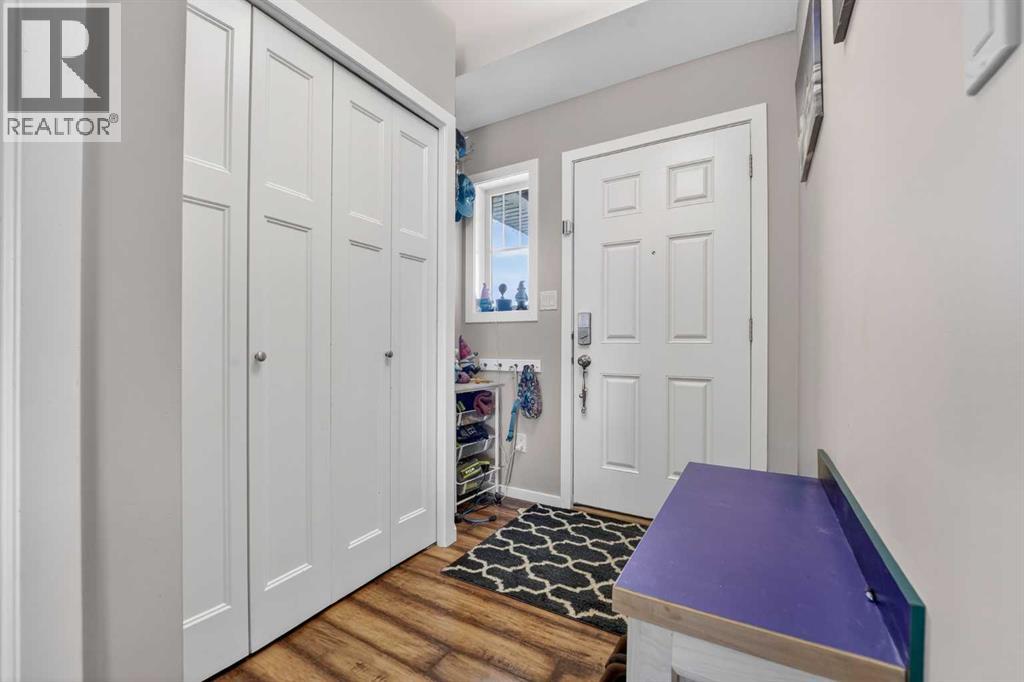 120 Mt Sundance Crescent W